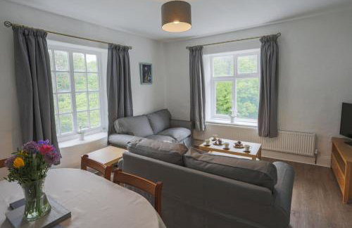 The Fireman's House, Lowe's Mill Cottages at Torr Vale Mill - Foto 2