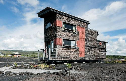 THE PHOENIX HOUSE - EPIC Tiny Home Gem on Volcanic Lava Field! - Foto 23