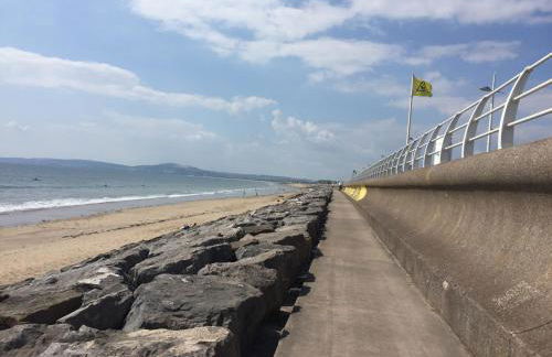Beach Break Aberavon Holiday Home by the Sea - Photo 22