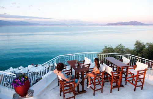 Spacious Apartment on the Beachfront - Foto 49