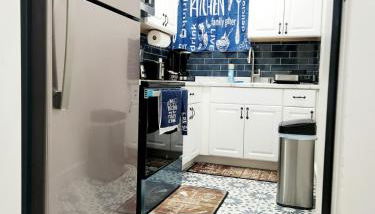 Cozy 2BR in Newark for Families, Work & Long Stays - Photo 5