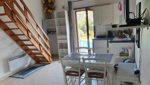 Studio-mezzanine dans villa - Foto 4