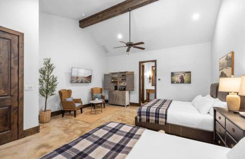 Bent Oak Highland Ranch and Concierge Services - Foto 32