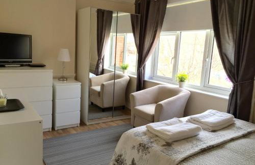 Be My Guest Liverpool - Photo 1