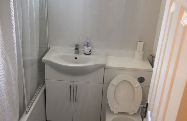 2 bedroom Apartment Heathrow Airport - Foto 14