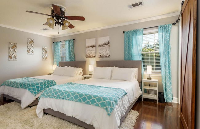 Gorgeous Alabama Home 4 Miles to Stadium Sleeps 8 - Foto 29