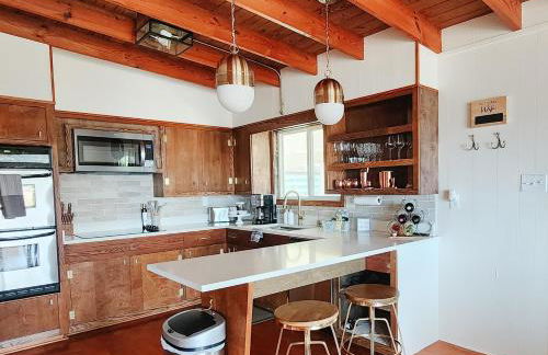 Hilltop Lakeview Hideaway- 2BR 2BATH with romantic sunsets - Foto 32