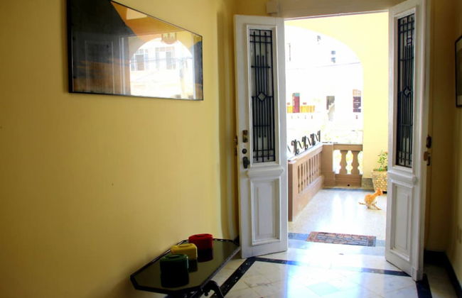 Apartment in Havana - Photo 2