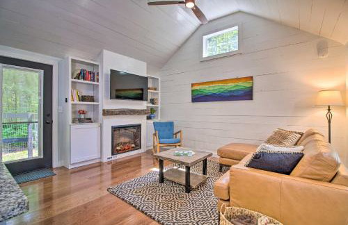 Stylish Mountain Home Near Ski, Golf and Manchester! - Foto 4