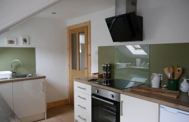 Beautiful 2-bed Apartment in Inverkip Great Garden - Foto 13