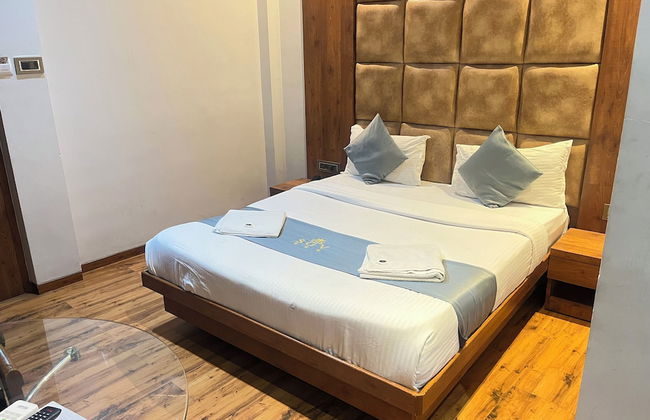 The Saroja Grand Villa Resorts - Photo 3