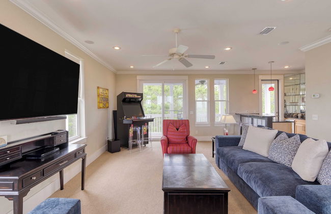 Doctor's Orders by Avantstay 5 Mins TO Beach! w/ Community Pool & Hot Tub! - Photo 18