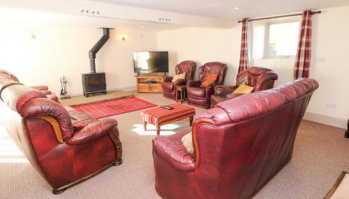 Ford Coach House Cottage - Photo 5