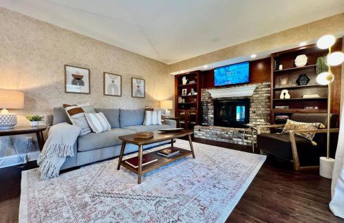 All the Vibes Poolside in Trenton - Foto 48