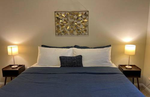 Spacious 1bdrm apartment 10 mins to Cedars-Sinai by car FREE Parking, King bed - Photo 34