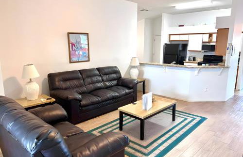 Brittany - Perfect 3 BR Pool Home - Foto 8