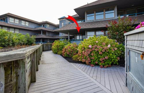 Oceanfront 3 bed 2 bath Condo Pool Pvt Bch Access - Foto 24