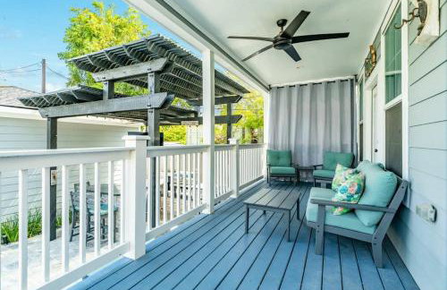 Coral Cottage - Enjoy the Posh Life! Heated Pool, Spa, Fireplace! - Foto 8