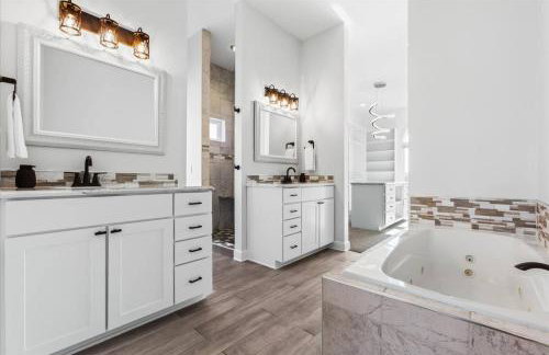 Lakefront Mansion!Close to SAC&Mahoney State Park! - Foto 52