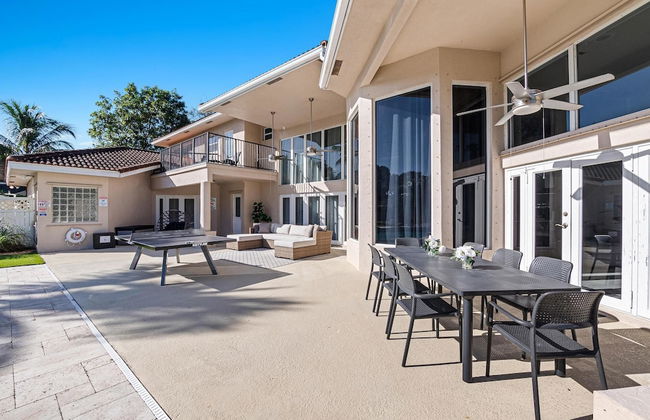 Luxurious 6-Bedroom Villa with Pool & Games - Foto 46