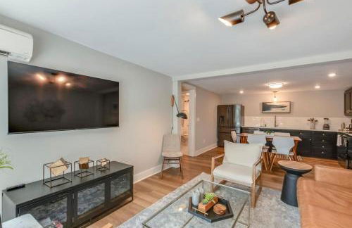 Beautiful Bungalow Historic Franklin Quadplex - Foto 5