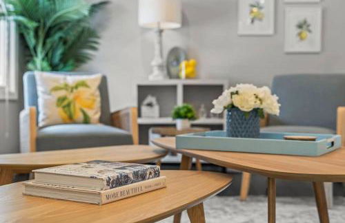 Zestlife-LuxuryEscape-ThemedRooms-Pool-GameRoom - Foto 22