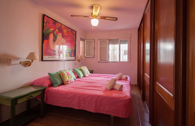 Charming Holiday Home Near Seabeach in La Cala de Mijas With Private Terrace - Photo 4