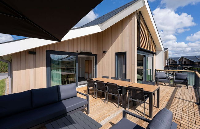 Villa in Breskens Near the Beach - Photo 1