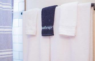 The Lotus Suite Newly Built Upscale Central - Photo 27