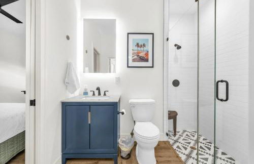 Spacious, Elegant 5 Bed, Best Pool, All New, Close to Beach and Atlantic Ave - Photo 21