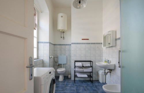 Top Location Downtown & Beach Bacvice Apartment - Foto 30