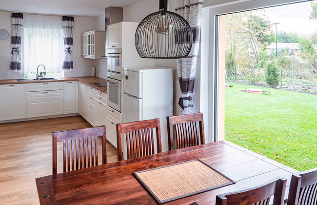 3 bedroom House in Saal with garden and terrace - Photo 11