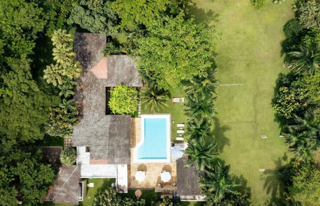 w Spacious 5BR Villa at Mesa de Yeguas - Photo 14