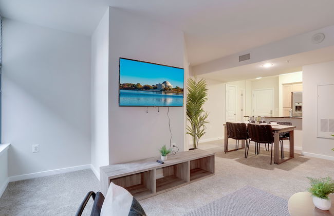 Walkable Alexandria Apts - Photo 70