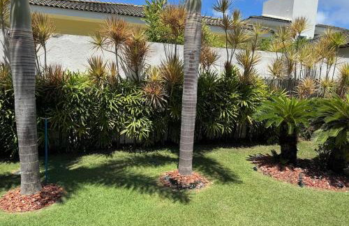 Casa super agradável em Busca Vida a 100m da praia! - Foto 13