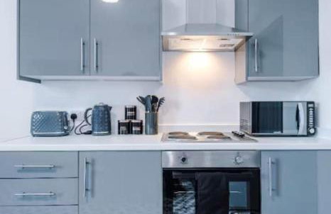 Three Bedroom House in Wigan - Perfect for family! - Photo 5