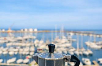 Attico con terrazza sul porticciolo turistico di Vibo Marina - Photo 4