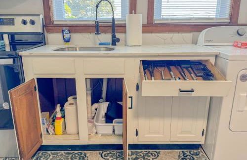 Nashua -Queen beds - Mins to MHT - W/D in Unit - - Foto 33