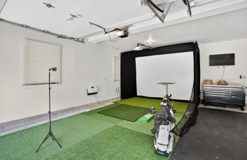 Gray Woodland Escape Golf, Pool & Cinema home - Foto 36