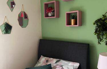 The Sheriffs Lodge - Photo 19