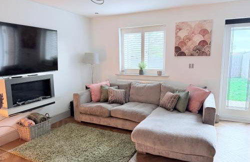 Luxury House - Sleeps 6 - near Nec Parking - Foto 2