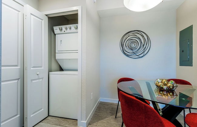 Modern 1BR Condo w/ Pool & BBQ Near Fort Myers - Foto 24