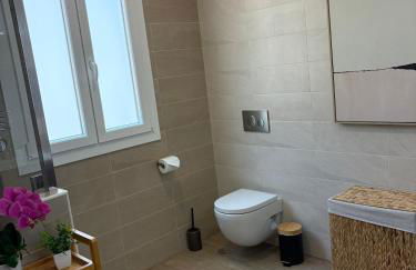 Luxury Villa with Panorama View and Heated Pool - Photo 52