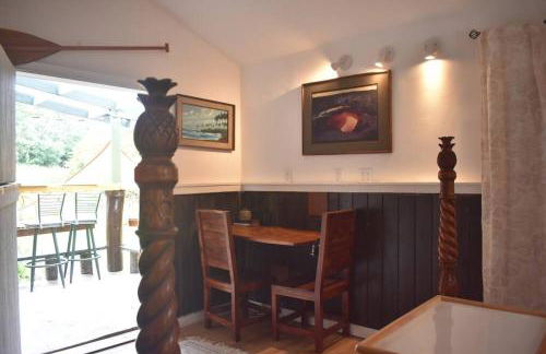 The Red Cottage and Hawaiian Pond Garden Paradise! - Foto 24