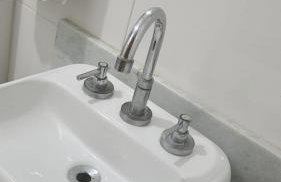 Apê 50 metros da praia com wifi e garagem - Foto 64