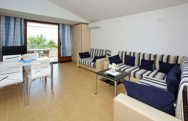 Fantastic Holiday Home With Amazing Garden, Private Pool, Directly on the Beach - Foto 11