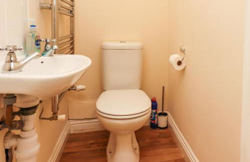 Stewart House - Photo 20