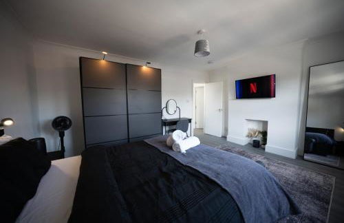 3BR Home Gem - sleeps 9 - Netflix - Near O2 & Greenwich Park - Foto 67