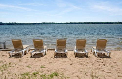 3 Combined Private Lakeside Studios - Upper Level - Foto 1