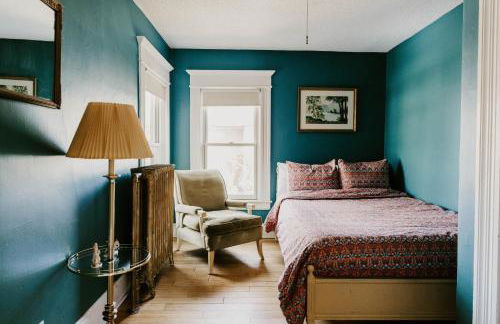 Retro Gem Box Victorian Steps from Irvine Park - Foto 22